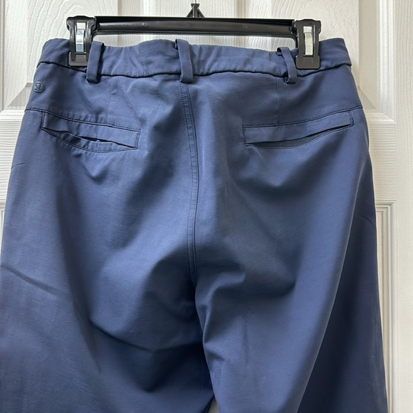 Lululemon Commission Pant Navy - Picture 10 of 16